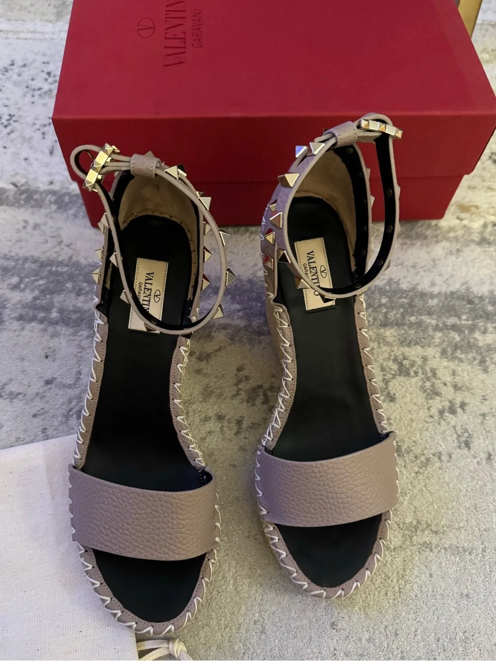 🆕 Valentino Garavani Double Rockstud Grainy Calfskin Sandal 105 MM Espadrilles